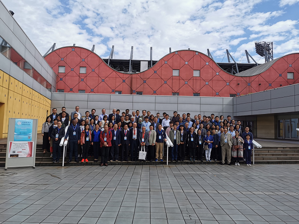 d01d14e07e1e4bfb8f505a6684e61535.png 图片1.png