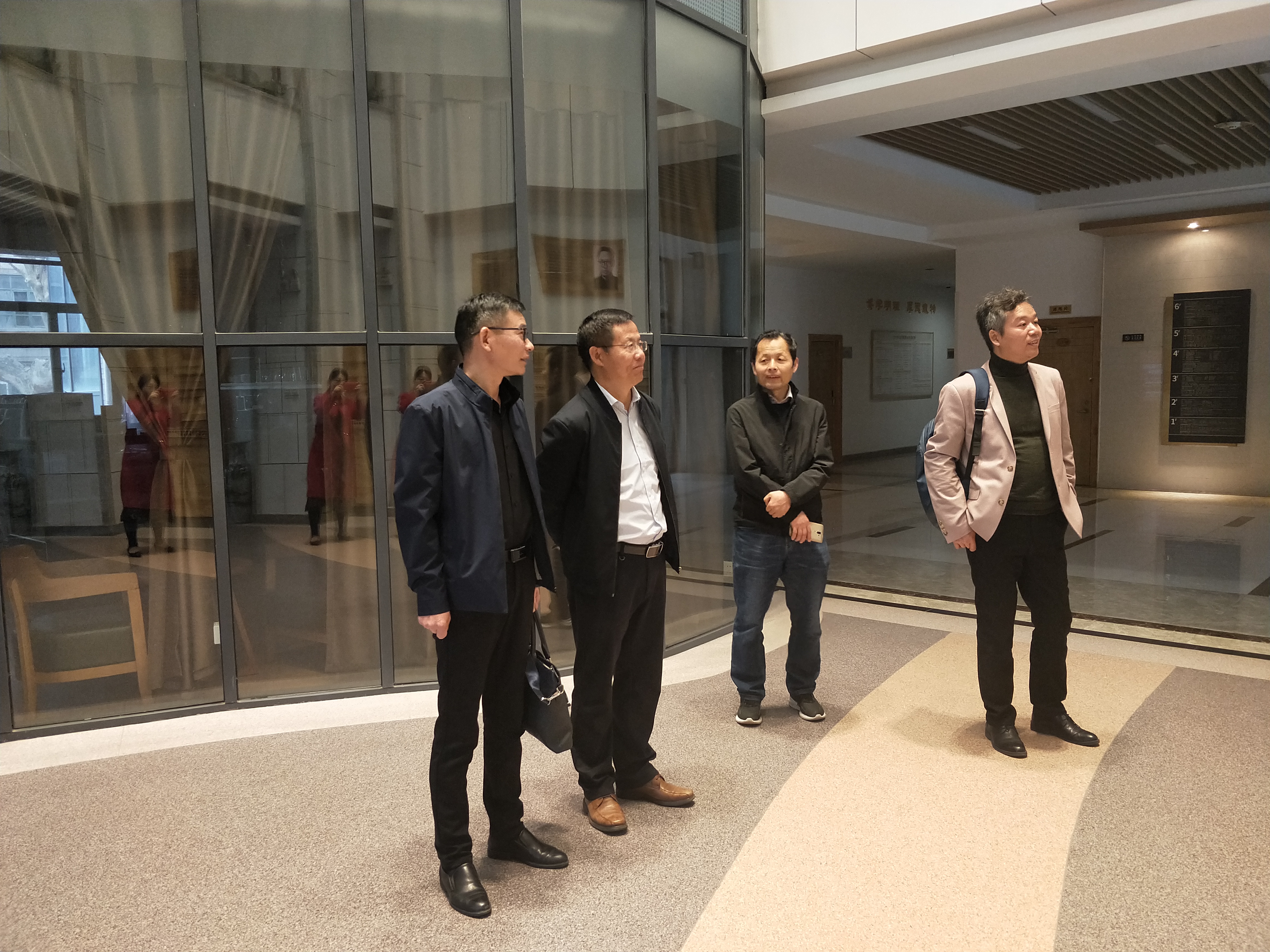 060fb6c23a934a228dcfc01e8a0a34d8.jpg 060fb6c23a934a228dcfc01e8a0a34d8.jpg