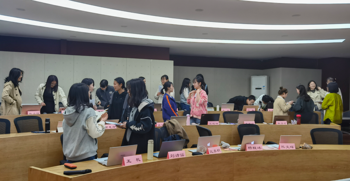 fe7cc17f671e409e928a5368db66bc32.png fe7cc17f671e409e928a5368db66bc32.png