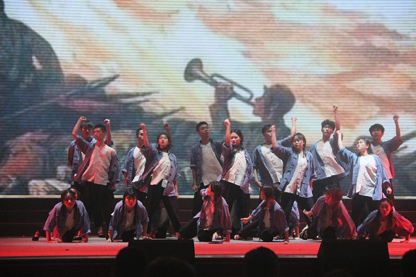 a4cd81e4dfed446298391e3c519afab0.jpg 舞蹈大赛2.jpg