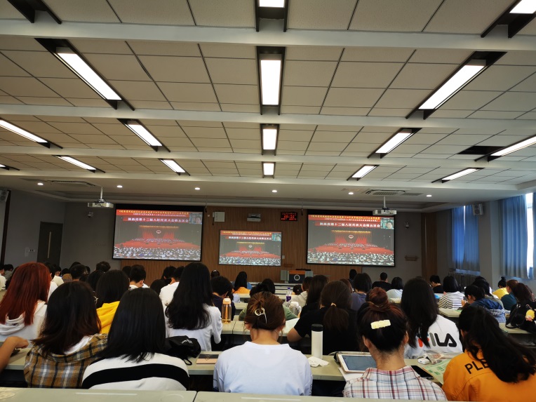 51e94db5f8f74bdb9ee87d8b5cb5619e.jpg 1.jpg