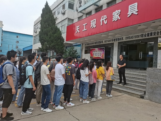 ae1713483f5c4d978ebf82684162fa3b.jpg 1.jpg