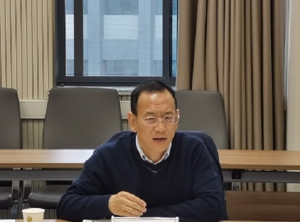 ae96c696c4654acf942acec153a22975.jpg 校党委副书记闫祖书作总结讲话.jpg