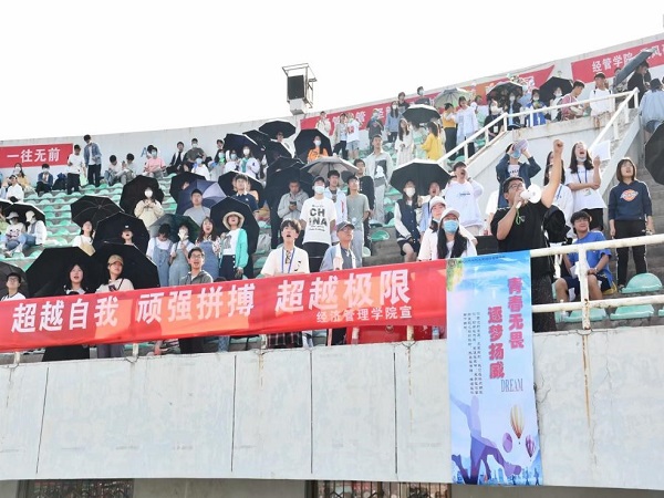 5479a9b1e6b54b70bbf93a8c06676df7.jpg 2.jpg